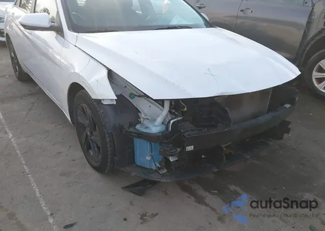 2023 Hyundai Elantra Sel from USA, damaged, VIN 5NPLM4AG5PH112259